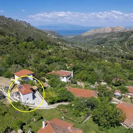 Toutounis House Kazaviti * Mikros Prinos