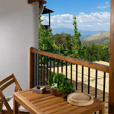 Toutounis House Kazaviti *