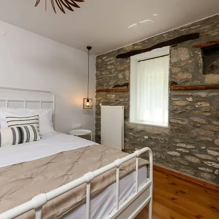 Toutounis House Kazaviti