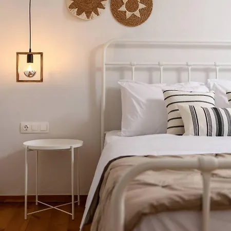 Toutounis House Kazaviti 別荘 *