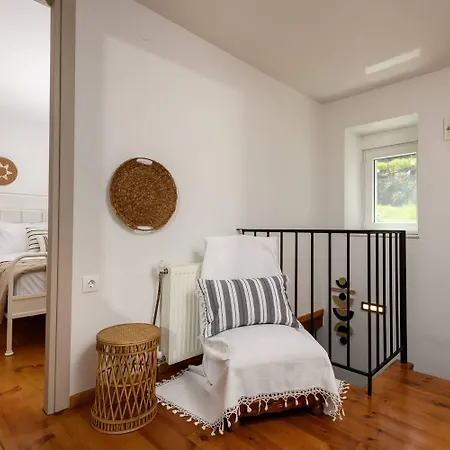 度假居 Toutounis House Kazaviti *