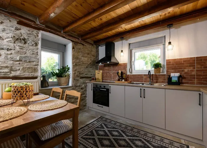 Toutounis House Kazaviti Tatil Evi *