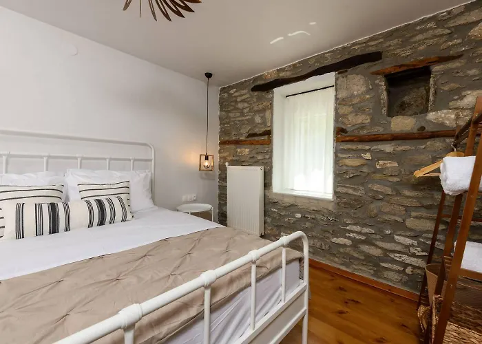 Toutounis House Kazaviti